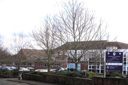 Howard-of-Effingham-School3