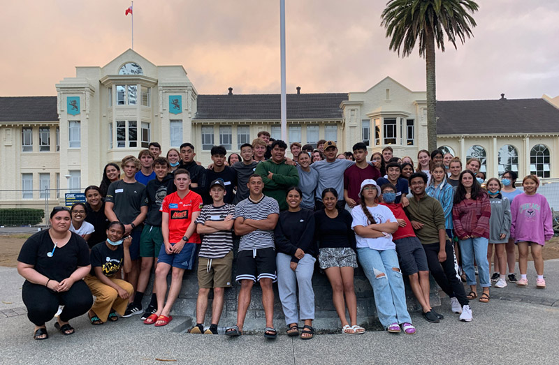 Mount_Albert_Grammar_Schülergruppe