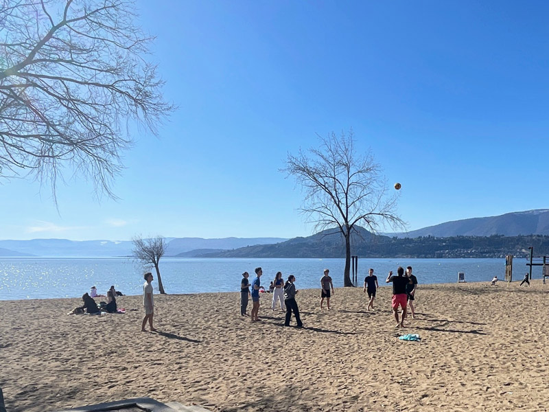 Auslandsjahr-Kanada_bilingual_Strand